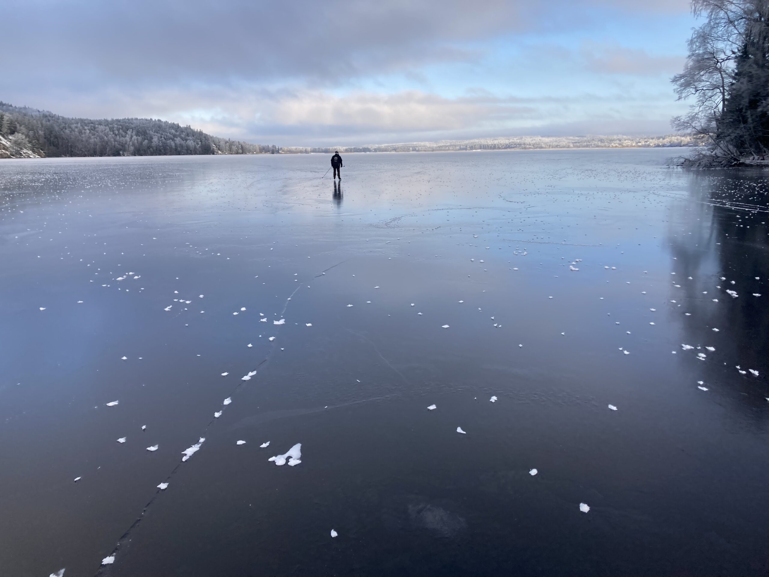 Skridskotur på Öresjö i juletid
