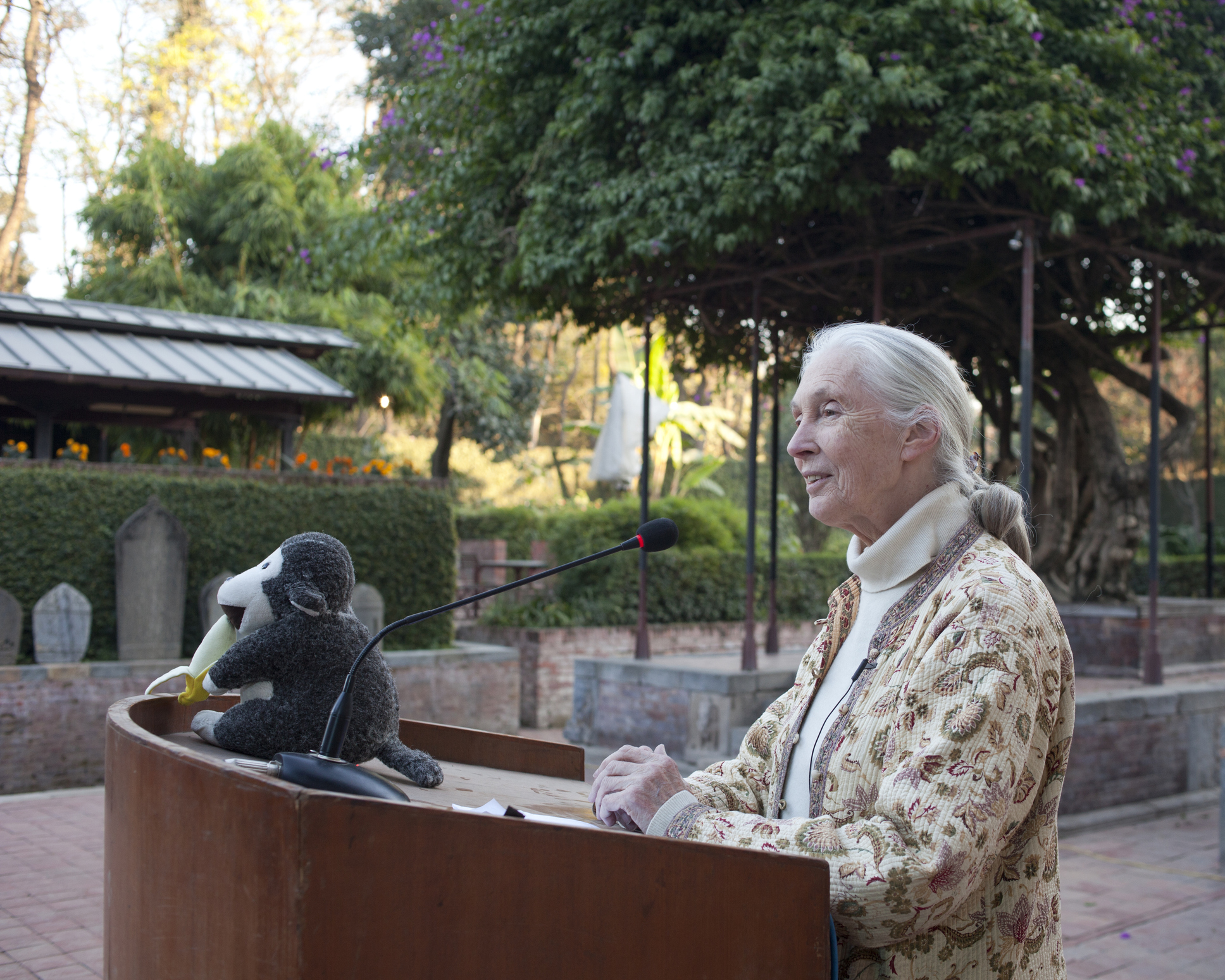 Jane Goodall håller ett tal i Nepal
